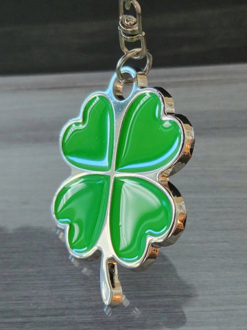 Breloc in forma de trifoi cu 4 foi, metalic, simbol noroc, 4 cm, verde [4]