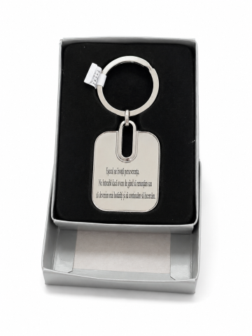 Breloc motivational cu mesaj gravat "Esecul ne invata perseverenta. Ne intreaba daca avem de gand sa renuntam sau sa devenim mai hotarati si sa continuam sa incercam.", metal argintiu, cutie eleganta [1]