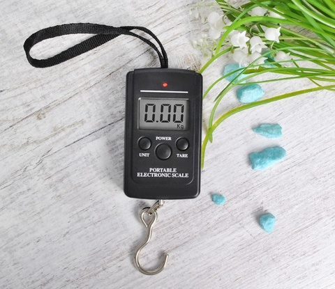 Cantar portabil pentru valize si colete, 40 kg, negru, afisaj LED, precizie 5 g, 8.5 x 4.8 x 2 cm [1]