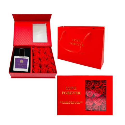 PARFUMURI & SETURI - Cutie cadou Love Forever cu 12 trandafiri de sapun si apa de parfum Avon Far Away Rebel pentru femei 30 ml, cadou elegant si rafinat