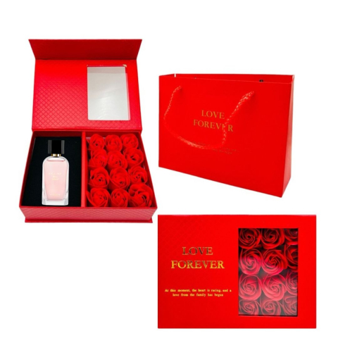 PARFUMURI & SETURI - Cutie cadou Love Forever cu 12 trandafiri de sapun si apa de toaleta Oriflame Amour Intensite pentru femei 50 ml, cadou elegant si rafinat