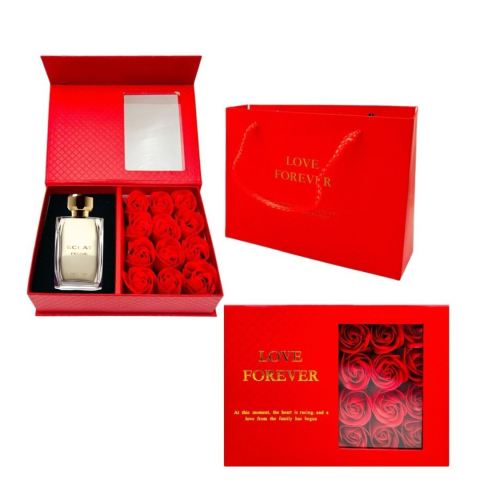 Cutii cadou - Cutie cadou Love Forever cu 12 trandafiri de sapun si apa de toaleta Oriflame Eclat Femme pentru femei 50 ml, cadou elegant si rafinat