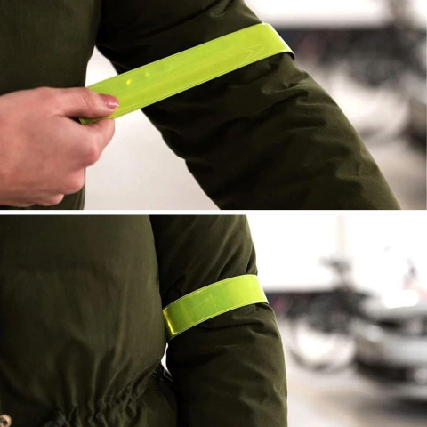 Cutie supravietuire outdoor Marime M 14 accesorii multifunctionale IP54 negru cutie etansa rezistenta camping urgente [4]