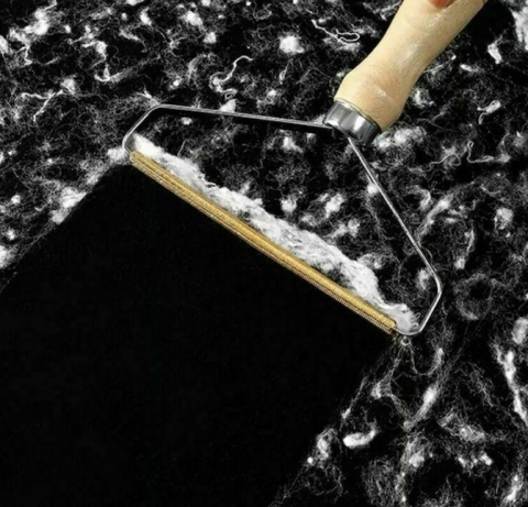 Dispozitiv manual pentru indepartarea scamelor de pe haine si tapiterii, lama metalica, maner ergonomic, 16.5 cm [4]