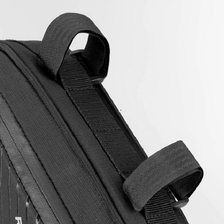Geanta bicicleta neagra RockBros 0.7 L, 22.5 x 4.5 x 10.5 cm, impermeabila, prindere pe cadru cu benzi velcro, element reflectorizant [4]