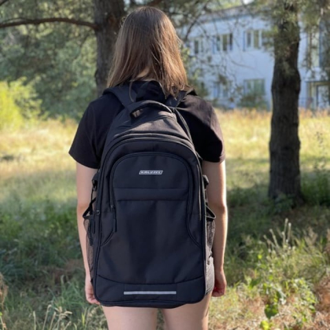 Ghiozdan rucsac scolar 45L, negru, cu breloc , dimensiuni 54x32x24cm [4]