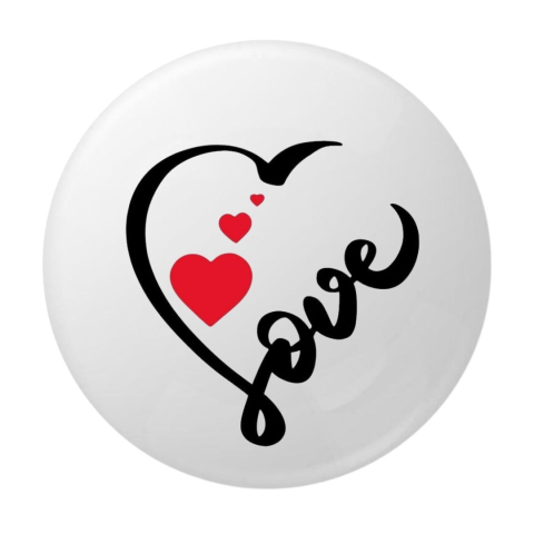 PAPETARIE & BIROTICA - Insigna rotunda Love cu inimioare rosii, 58 mm, model romantic, prindere cu ac