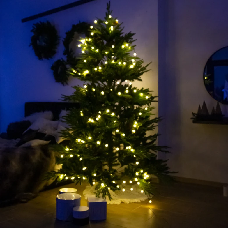 Instalatie luminoasa LED cu globuri, Alb Cald, 30 m iluminati + 2 m alimentare, 300 LED, cablu negru, exterior si interior [4]