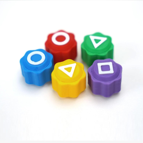 Joc Gonggi maro 7.2 x 7.2 cm din plastic cu 5 piese colorate [6]