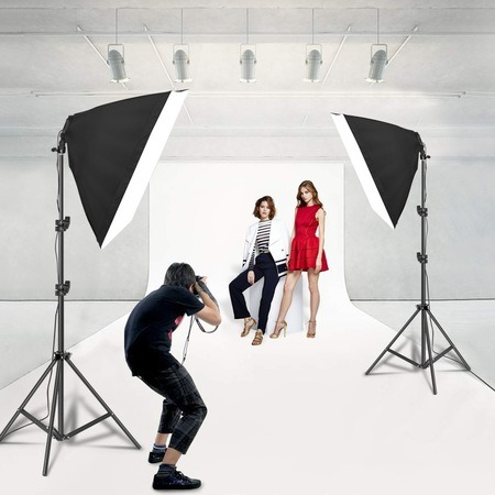 Kit de 2 softboxuri, soclu de 4 becuri, 2 trepiezi reglabili 200 cm, 8 becuri LED 20W, geanta de transport inclusa [7]