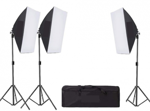 Lumini pentru studio - Kit de 3 softboxuri, 3 trepiezi reglabili 200 cm, fara becuri, geanta de transport inclusa