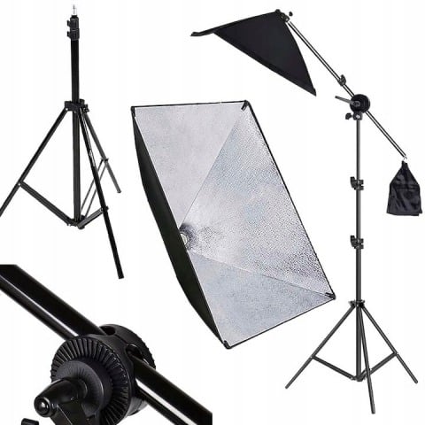 Kit de 3 softboxuri cu macara ajustabila, 3 trepiezi reglabili 200 cm, 3 becuri 85W, geanta de transport inclusa [1]
