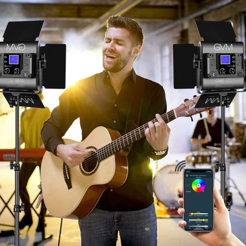 Kit profesional iluminare studio cu 2 panouri video RGB GVM 800D, 3200K-5600K, CRI 97+, control prin aplicatie, stative, difuzoare si geanta transport [7]