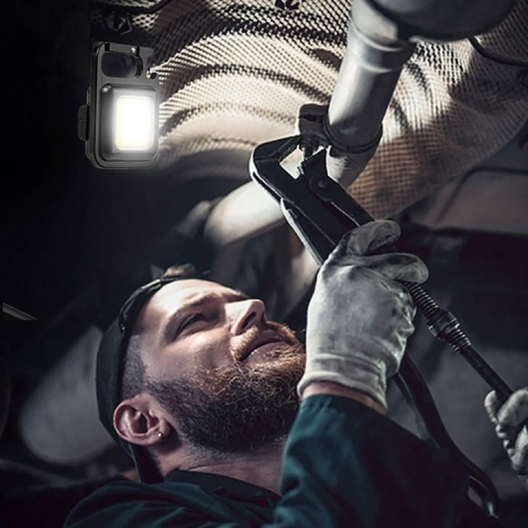 Lanterna de buzunar cu magnet, deschizator bere, carabina si incarcare USB-C, neagra, patrata, 2000 lm [3]