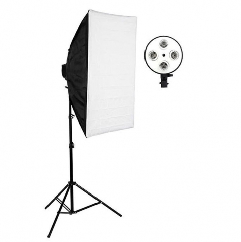 ECHIPAMENTE FOTO - Softbox cu soclu de 4 becuri, trepied reglabil 200 cm, fara becuri