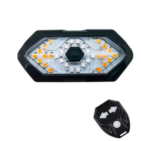 SPORT ȘI ACTIVITĂȚI - Lumina spate bicicleta cu semnalizare, IPX4, reincarcabila USB, 5 moduri de iluminare, telecomanda pe ghidon, 900 mAh, 9.4 x 3.3 cm, neagra – siguranta maxima si vizibilitate in orice conditii