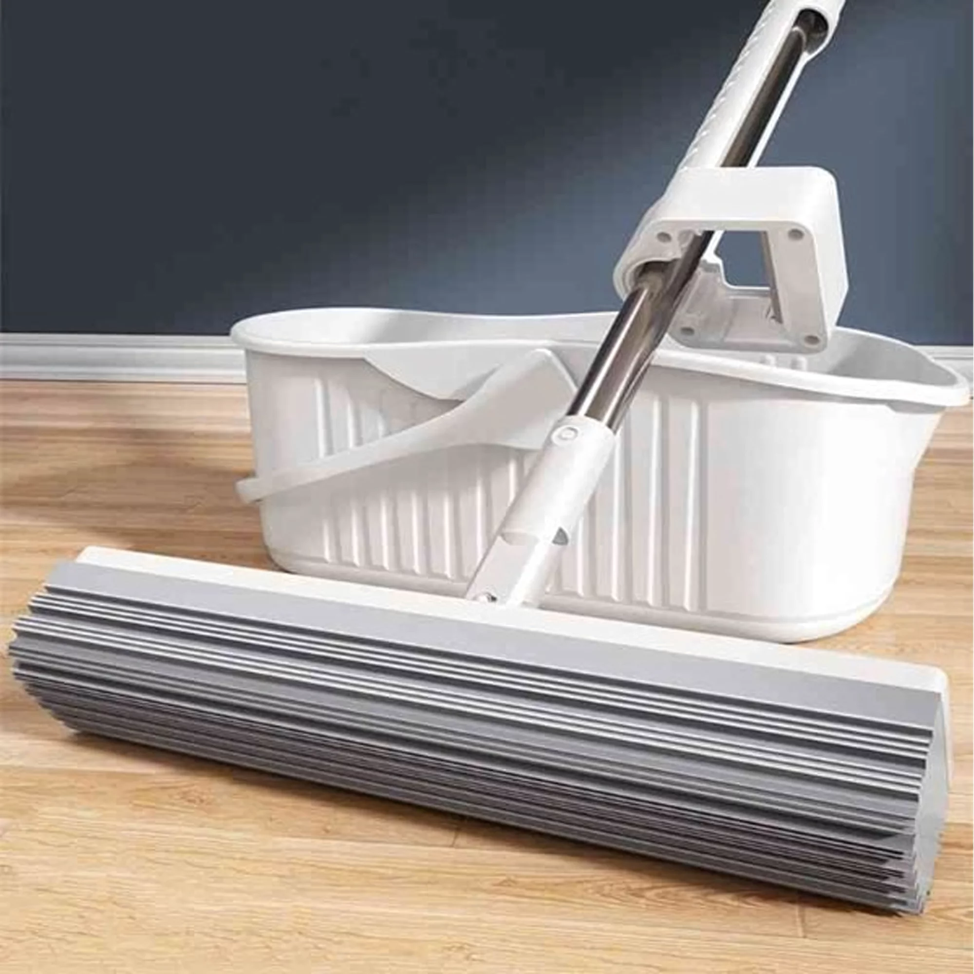 Mop cu burete PVA alb, 135 cm, cap 32 cm, mecanism de stoarcere integrat [5]
