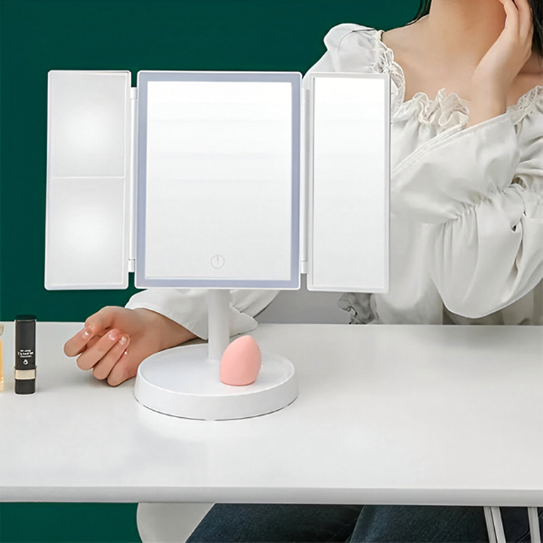 Oglinda cosmetica alba 35 x 22 cm pliabila cu iluminare LED, marire 2x si 3x [3]