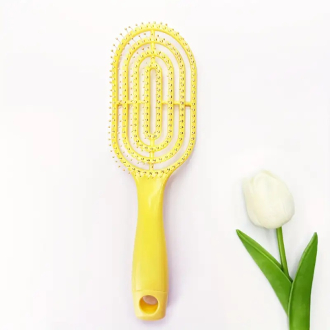 Perie de par profesionala, ventilata, anti incurcare, forma ovala, cu peri flexibili si maner ergonomic, pentru uscare rapida si coafare zilnica, galben [2]