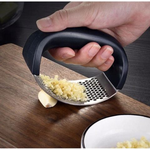 Razatoare pentru usturoi, otel inoxidabil cu maner din plastic, 7 x 10.5 x 5 cm [4]