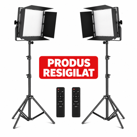 RESIGILATE - RESIGILAT Kit 2 panouri LED profesionale 660PRO, Bi color, trepiezi 200 cm inclusi, 2x telecomanda, intensitate culori reglabila ( LIPSA GENTI )