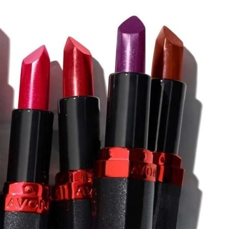 Ruj Ultra Strălucitor – Nuanță Rosy Lumos Roz Delicat cu Reflexii Luminoase, Finish Lucios și Textură Hidratantă pentru Buze Radiante și Machiaj Romantic [1]