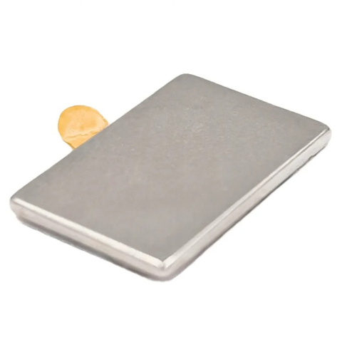 Set 100 magneti neodim, autoadezivi, universali, diverse activitati, 15x10x1 mm [2]