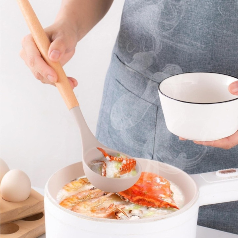 Set 12 ustensile pentru bucatarie, silicon/lemn, antiaderente, suport inclus, alb  [1]