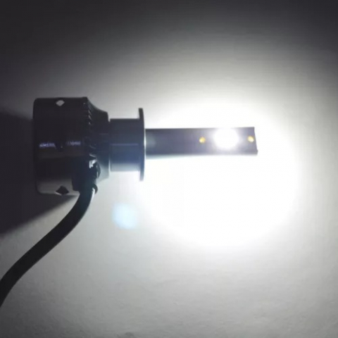 Set 2 becuri auto D8 H7 100W, 15000 lumeni, cooler de racire [1]