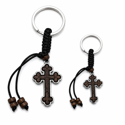 Set 2 brelocuri maro-argintiu 9 cm cu cruce 4 x 2,4 cm, grosime 4 mm, inel 2,9 cm, snur maro inchis cu margele, accesorii crestine pentru chei si marturii botez
