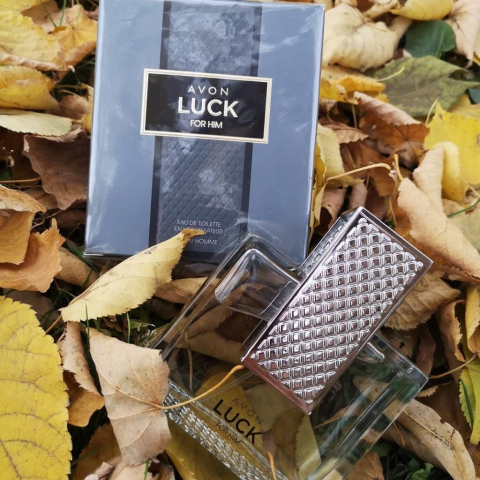 Set 2 parfumuri Avon Luck For Him & For Her + set 4 accesorii păr – ofertă specială 99 lei [15]