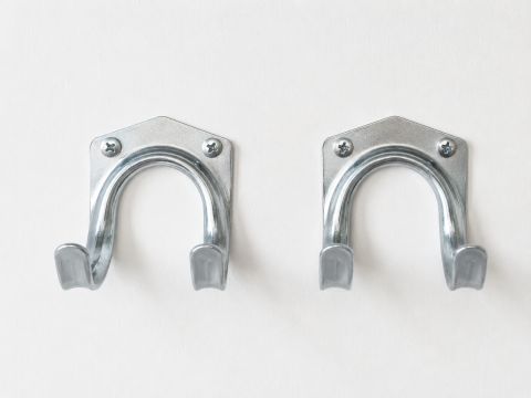 CASA & GRADINA - Set 2 suporturi metalice pentru unelte și furtun, montare pe perete, 7 x 5,5 x 6,5 cm fiecare, fier galvanizat, argintiu, cu șuruburi incluse