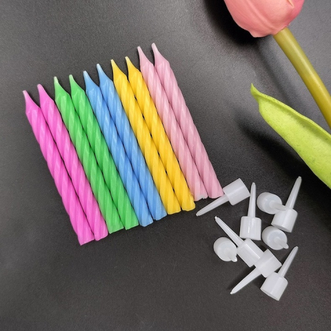 Set 20 lumanari spiralate pentru tort cu suport inclus, 2 pachete x 10 bucati, multicolore, 6.5 cm, parafina, accesorii aniversare pentru petreceri si zile de nastere [1]