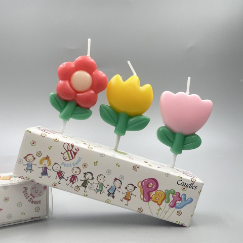 Set 3 Lumanari Decorative pentru Tort, Model Flori de Primavara, din Parafina, Multicolor, Decor pentru Aniversari si Petreceri [3]