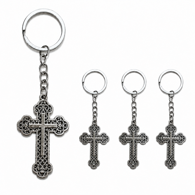 CASA & GRADINA - Set 4 brelocuri argintii 10,5 cm cu cruce 5,4 x 3,3 cm, aliaj metalic patinat filigranat, port chei barbati si femei sau marturii botez