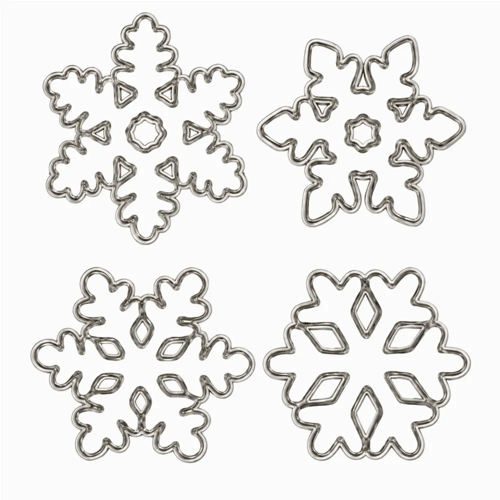Craciun - Set 4 Decoratiuni Craciun pentru Geam Alb cu Contur Argintiu, Fulgi de Zapada, Stickere Decorative
