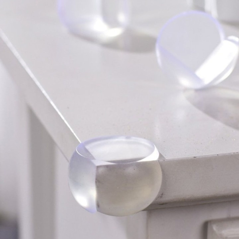 Set 4 protectii pentru colturi mobilier, rotunde, silicon moale, adeziv inclus, pentru siguranta copiilor, transparent [6]