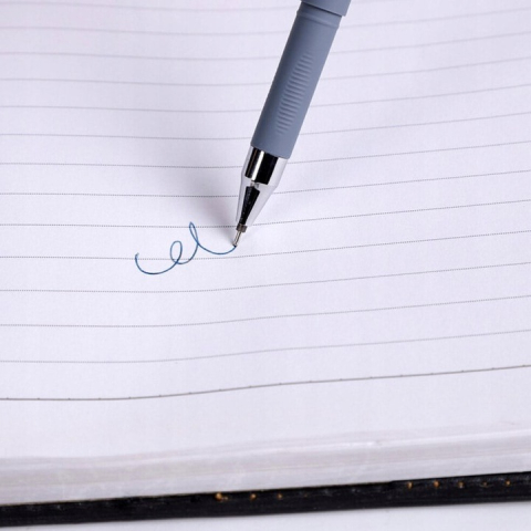 Set 8 pixuri cu cerneala albastra, functie de stergere, model cu animalute, grosime scriere 0.35 mm, multicolor, 14.5x1.5 cm, 8 rezerve incluse [9]