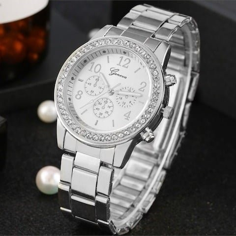 Set accesorii dama argintiu, ceas de mana quartz, bratara, colier cu pandantiv, cercei, inel si cutie cadou, bijuterii pentru tinute si evenimente [3]