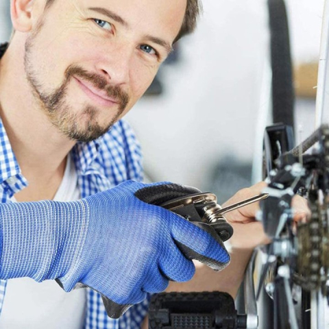 Set chei multifunctionale 16 in 1 pentru bicicleta, cu imbus, surubelnite si chei diverse, compact si portabil, metal, negru-argintiu  Acest set de chei multifunctionale 16in1 este o solutie esentiala [1]