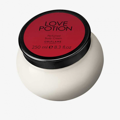 Set complet pentru Ea Love Potion (apa de parfum, crema de corp), insotit de insigna Dactylion cu mesaj motivational [2]