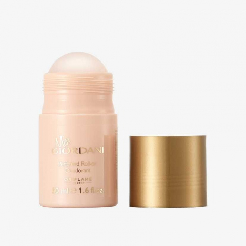 Set complet pentru Ea Miss Giordani (apa de parfum, deodorant roll-on), insotit de insigna Dactylion cu mesaj motivational, cadou un trandafir rosu suflat la baza cu aur [4]