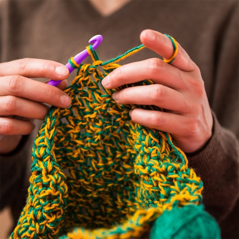 Set de crosetat 100 piese, ace din aluminiu si inox, accesorii complete, husa organizatoare inclusa, ideal pentru incepatori si avansati, multicolor [3]