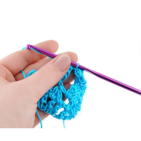 Set de crosetat, 12 piese, marimi diferite 2 mm – 8 mm, culori diverse, din aluminiu – confort, precizie si performanta pentru toate proiectele tale handmade [9]