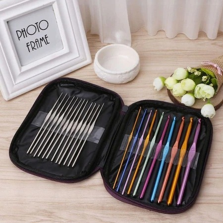 Set de crosetat complet cu 50 de piese,ace,carlige,accesorii + husa de depozitare inclusa [4]