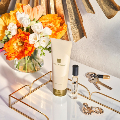 Set Far Away pentru Femei, Apa de Parfum 10 ml + Lotiune de Corp 125 ml, Avon [1]