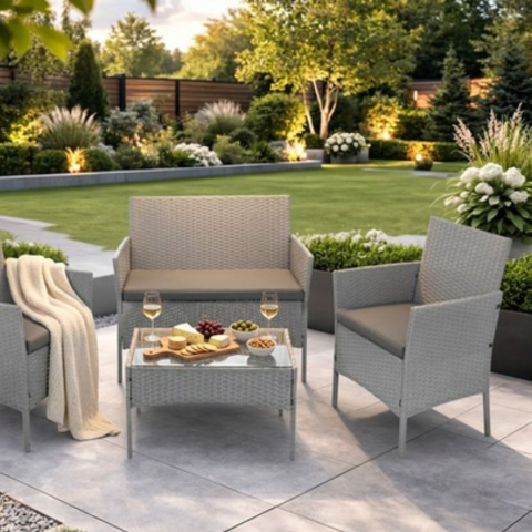 Set mobilier gradina ratan gri deschis cu canapea 2 locuri, 2 fotolii si masa sticla, perne incluse, rezistent exterior [8]