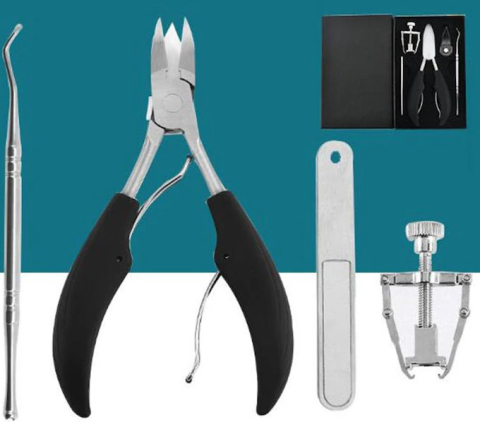 Set pedichiura negru-argintiu 4 piese, instrumente pentru ingrijirea unghiilor [6]