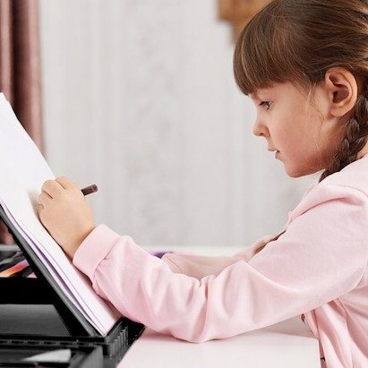 Set pictat si desen cu gentuta de depozitare, 208 piese, suport pentru coli, 41x103x28 cm, negru [5]