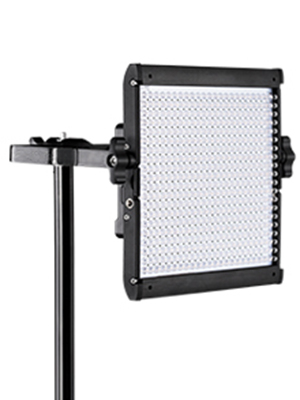 Set profesional iluminare studio cu 3 panouri LED RGB, 3200K-5600K, control prin aplicatie, 8 efecte luminoase, trepiede reglabile incluse [2]